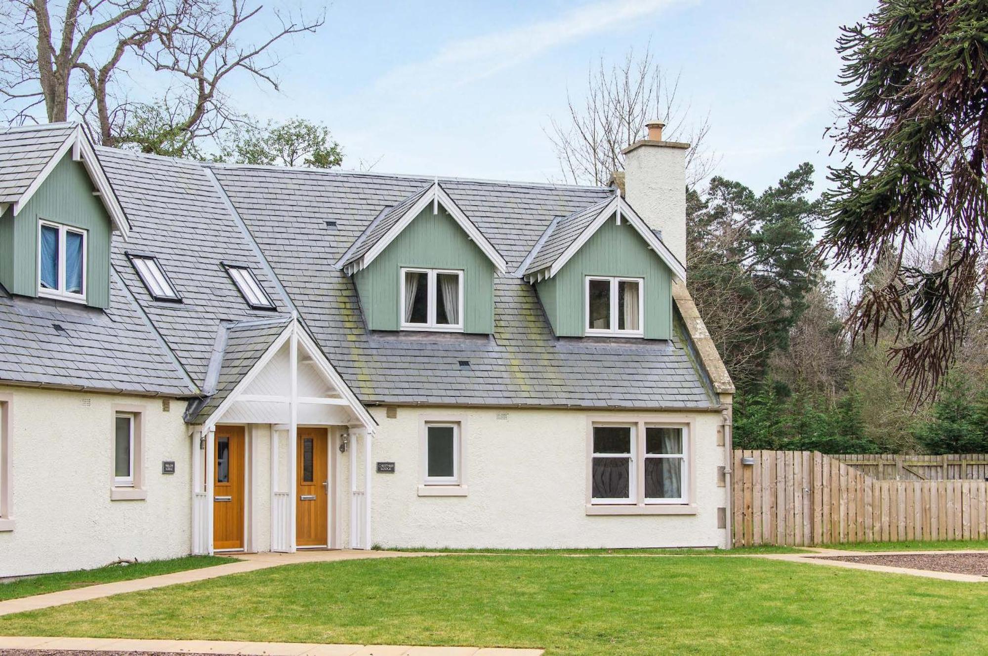 Estate Houses At Carberry Tower EDI Exterior photo